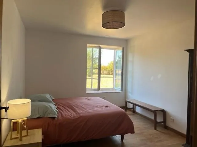 Сasa de vacaciones Gite Val Des Pres *